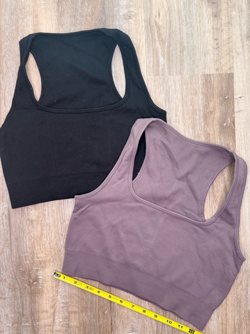 OQQ Ribbed Seamless Crop Top Set (2) Medium